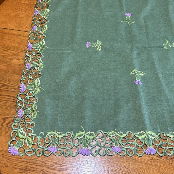 #12 32 inch square table topper - Picture 7 of 9